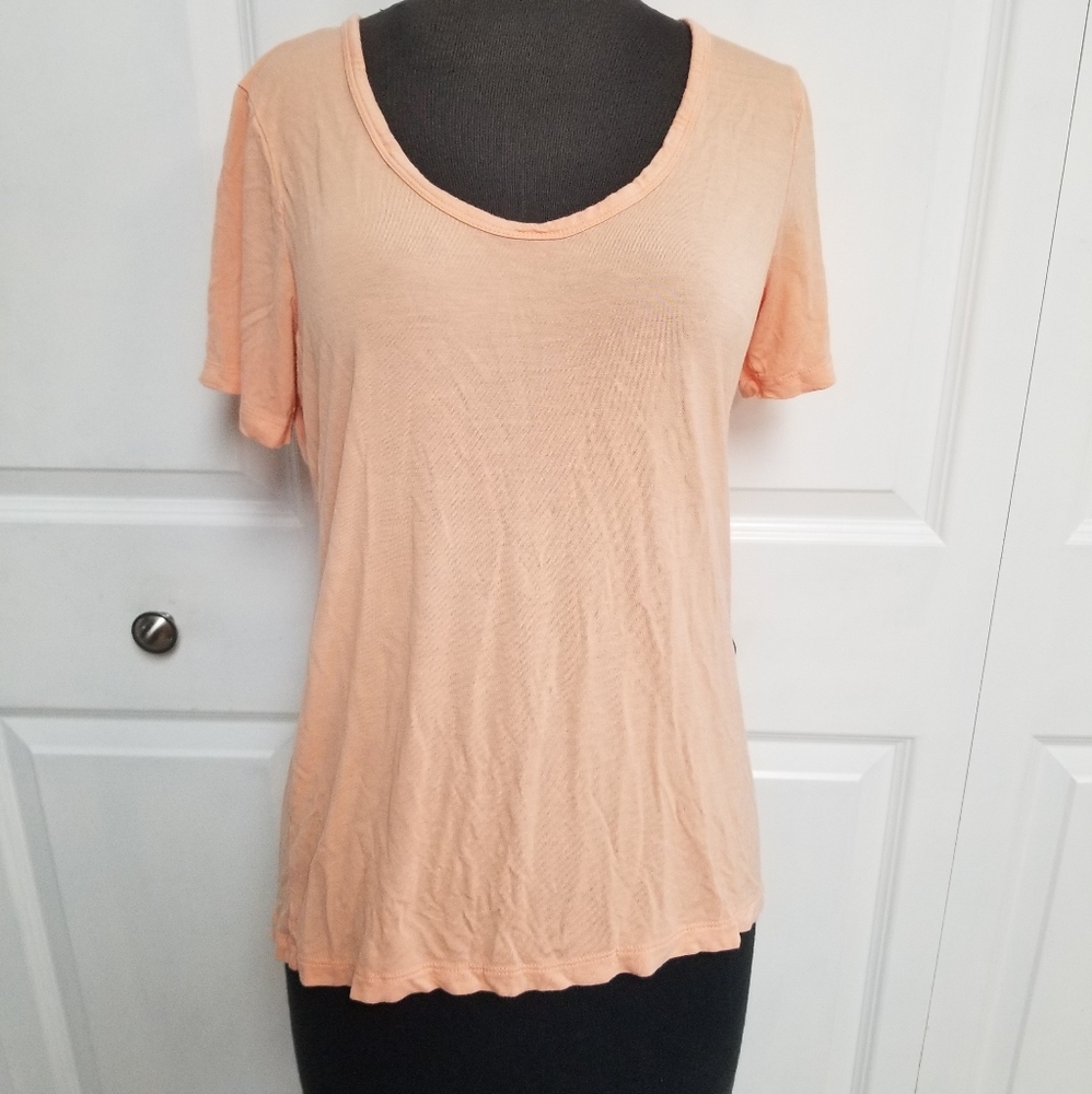 🛍 T Babaton Woman's Medium Tunic